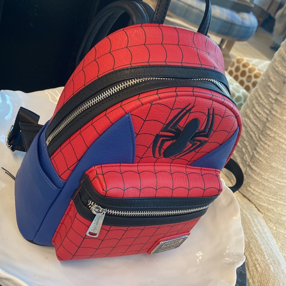 LOUNGEFLY Marvel Spider-Man Classic Mini  Leather Backpack - Picture 3 of 10